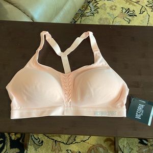 Victoria’s Secret Sports Bra NWT